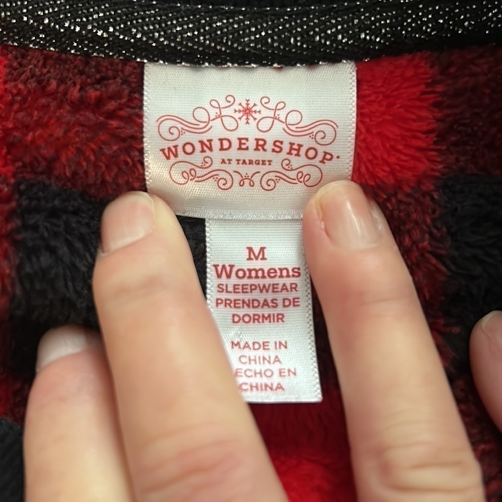 Wondershop Plush Sleepwear Top Size Medium - Picture 7 of 8